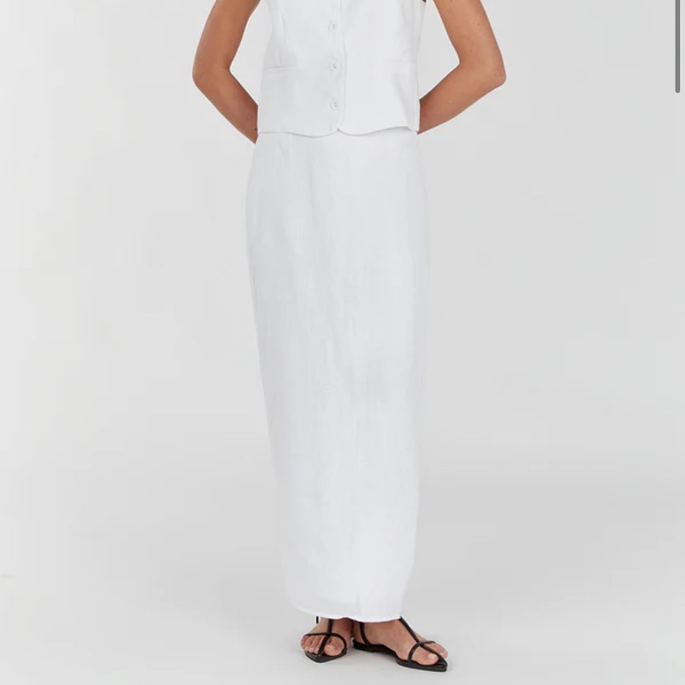 Dissh linen midi skirt